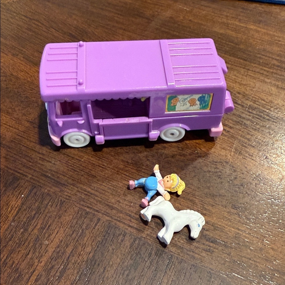Vintage Polly Pocket 1994 - Stable On The Go - Complete Set + Additional Piece - Picture 8 of 8